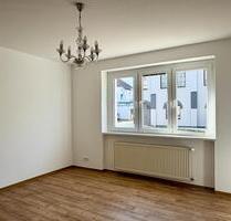 Helle 2- Zimmer mit Einbauküche, Wanne, Dusche, Terrasse und Garten - Thale