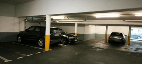 Foto - Tiefgarage Stellplatz Garage - 80,00 EUR Miete,