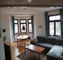 charmante, möblierte Altbauwohnung zur Zwischenmiete - Wiesbaden Mainz-Kastel