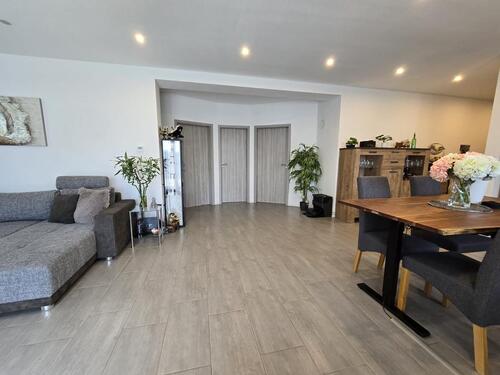 Foto - Modernisierte und Barrierefreie 3-Zimmer Erdgeschosswohnung