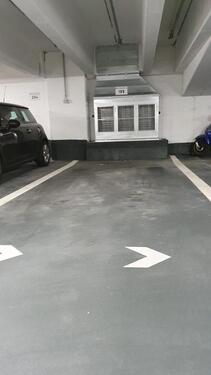 Foto - Tiefgaragenplatz (kein Duplex) Theresienhöhe 6 zu vermieten