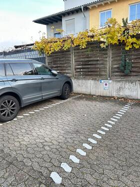 Foto - Zwei Stellplütze Bendorf Hauptstraße 180