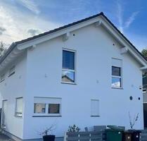 modernes Einfamilienhaus (KFW40) mit Garage & Kamin - Wald-Michelbach