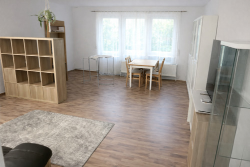 Foto - 2-Zimmer, Terasse, Einbauküche, Zentrum, top Zustand