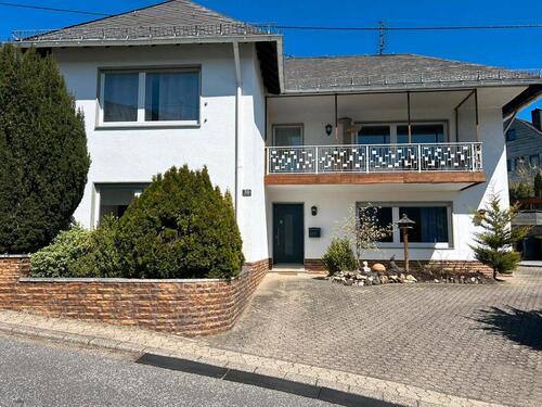 Foto - Freistehendes Einfamilienhaus - 335.000,00&nbsp;EUR Kaufpreis, ca.&nbsp; 114,00&nbsp;m&sup2;