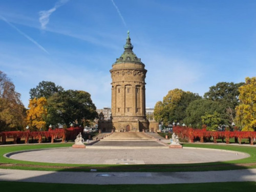 Foto - Stilvolle 1-Zimmer-Wohnung am Wasserturm