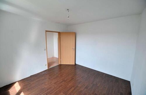 Foto - Vermietete 3-Zimmerwohnung - 110.000,00&nbsp;EUR Kaufpreis, ca.&nbsp; 74,00&nbsp;m&sup2;