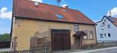 Foto - Einfamilienwohnhaus mit Scheune und Garten