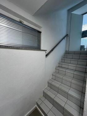 Foto - Renovierte 1-Zimmer-UG-Wohnung mit separatem Eingang