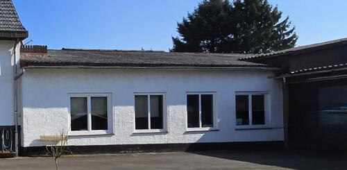 Foto - Neu-Eichenberg: Gewerbe Fläche 850 m2 - Halle Lager Büro