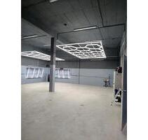 Gewerbehalle Stadt - 1.800,00 EUR Kaltmiete, in Regensburg (PLZ: 93053) Galgenberg