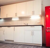 Mietwohnung 2 12 Zimmer Wohnung in Kiel Elmschenhagen mit Garten