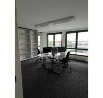 Büroraum zur Vermietung - 600,00&nbsp;EUR Kaltmiete, ca.&nbsp; 27,00&nbsp;m&sup2; in Lampertheim (PLZ: 68623)