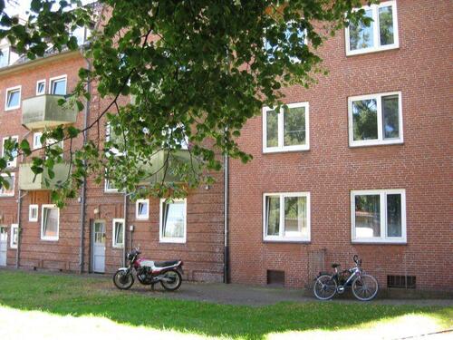 Foto - Willkommen in Ihrer zukünftigen 3-Zimmer-Wohnung, die derzeit einer umfassenden Sanierung unterzogen wird!