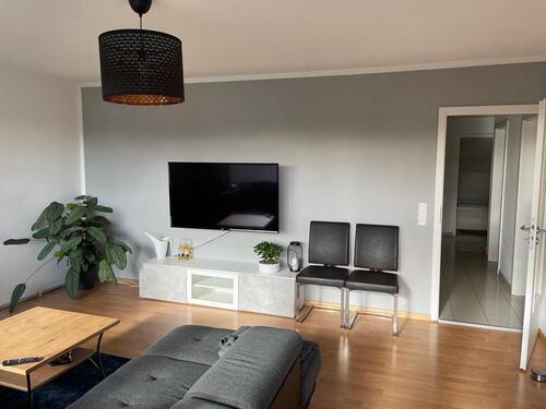 Foto - Renovierte 3 Zimmer Wohnung mit Balkon in Augsburg Wolframsvierte