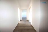 Foto - +++ Wohnungsrenovierung läuft! Schöne 3-Raum-Wohnung mit Tageslichtbad und Balkon +++