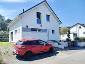 Foto - Neuwertiges Einfamilienhaus (Bj. 2019) in Idstein mit Garage