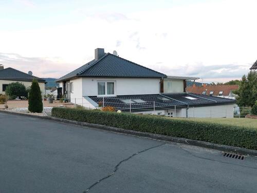 Foto - 10 Zimmer Mehrfamilienhaus, Wohnhaus in Baunatal