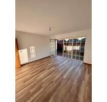 Helle 3-Zimmer Wohnung, Südterrasse Aurich-Wallinghausen