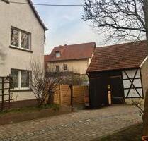 Sanierungsbedürftiges Haus mit Scheune und großem Potenzial - Kindelbrück