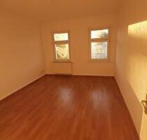 Frisch renovierte 2-Raum-Wohnung, EBK, Balkon, Lpz Knautkleeberg - Leipzig Südwest