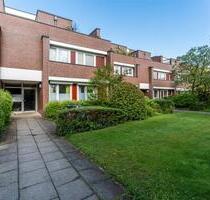 Einzigartige 4-Zi. Wohnung in Poppenbüttel provisionsfrei!!! - Hamburg Wandsbek