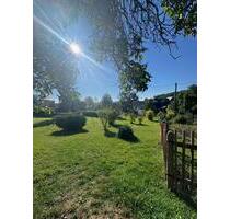 Großzügige, lichtdurchflutete 3-Raumwohnung mit Gartennutzung in ruhiger Lage - Waldheim