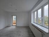 Foto - WIR RENOVIEREN FÜR SIE - 443,00 EUR Kaltmiete,