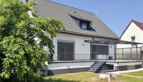 Foto - freistehendes EFH neuwertig - 1.950,00 EUR Kaltmiete,