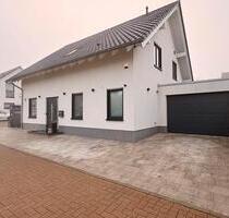 Einfamilienhaus (BJ 2016) mit Sauna, Klima, provisionsfrei!!! - Unna Alte Heide