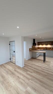 Foto - 2-ZKB Wohnung - Erstbezug nach Kernsarnierung 