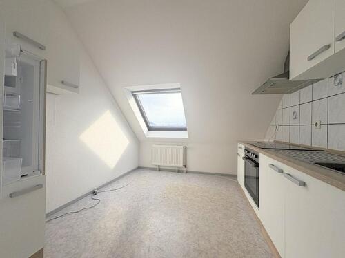 Foto - 2 Zimmer Dachgeschoßwohnung zur Miete in Saarbrücken
