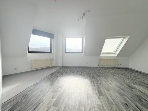 Foto - Dachgeschoßwohnung in Saarbrücken zur Miete