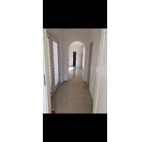Schöne Wohnung 100 qm 3 ZKB & Terrasse in 33330 Gütersloh