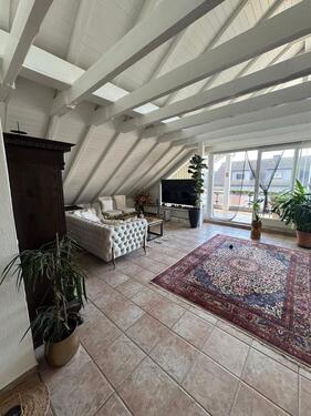 Foto - Traumwohnung mit Loggia, Auch voll möbiliert anmietbar!