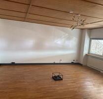 Gewerberaum mit Koch und Duschgelegenheit - Rosenheim Aising