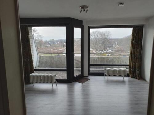 Foto - 1-Zimmer Appartment mit MinikücheFlurDuschbad und Kellerraum