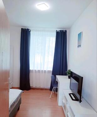 Foto - Wunderschönes WG Zimmer mit Terrasse und Garten