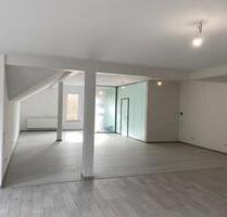 Wohnen wie im eigenem Heim - 1.200,00 EUR Kaltmiete, in Sonneberg (PLZ: 96515)
