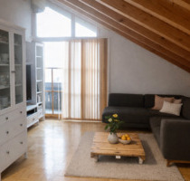 DG-Wohnung (55 m² - 2 Zimmer ) inkl. Tiefgarage - ohne Provision! - Bruckmühl