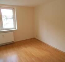 Schöne, helle 4-Zimmerwohnung mit viel Tageslicht und Balkon zu sofort zu vermieten. - Lübeck Sankt Lorenz Nord