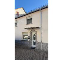 Einfamilienhaus - 135.000,00&nbsp;EUR Kaufpreis, ca.&nbsp; 120,00&nbsp;m&sup2; in Landscheid (PLZ: 54526)