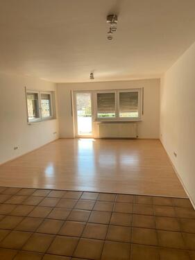 Foto - 2.5 Zimmer Etagenwohnung zur Miete in Kaiserslautern