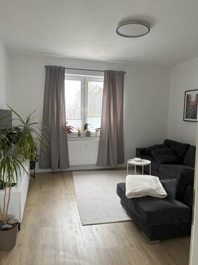Foto - Bo.-Hiltrop, 2 Zi., Küche, Diele, Bad, renoviert, 2 OG., ruhig