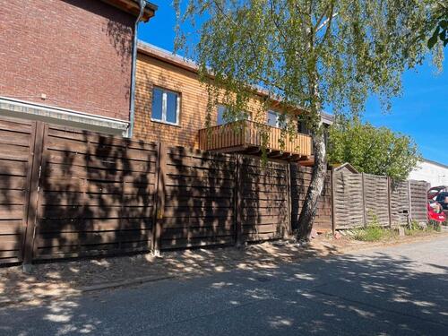 Foto - 2- Z. Whg mit kl. Garten im Gewerbegebiet Langenfelde
