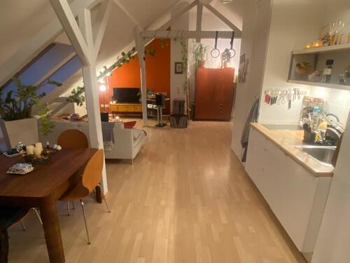Foto - Charmante Dachgeschosswohnung zur Untermiete (01.01.-31.01.26)