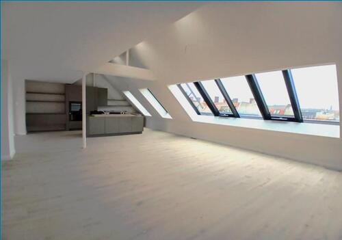 Foto - 4 Zimmer Dachgeschoßwohnung zur Miete in Berlin