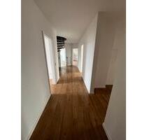 Geräumige 4-Zimmer Wohnung in Garbsen