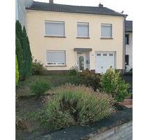 Geräumiges Reihenmittelhaus in Schwalbach zu verkaufen