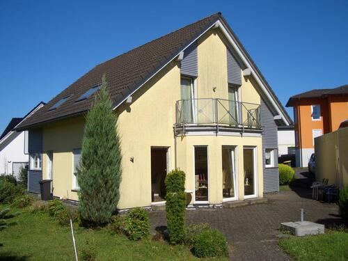Foto - Charmantes Einfamilienhaus mit idyllischem Garten und Fernblick